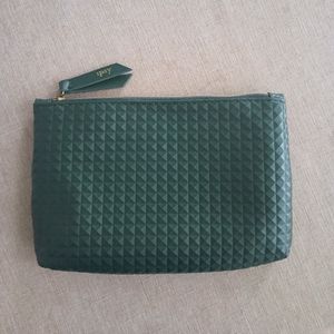 Green Ipsy Makeup Bag